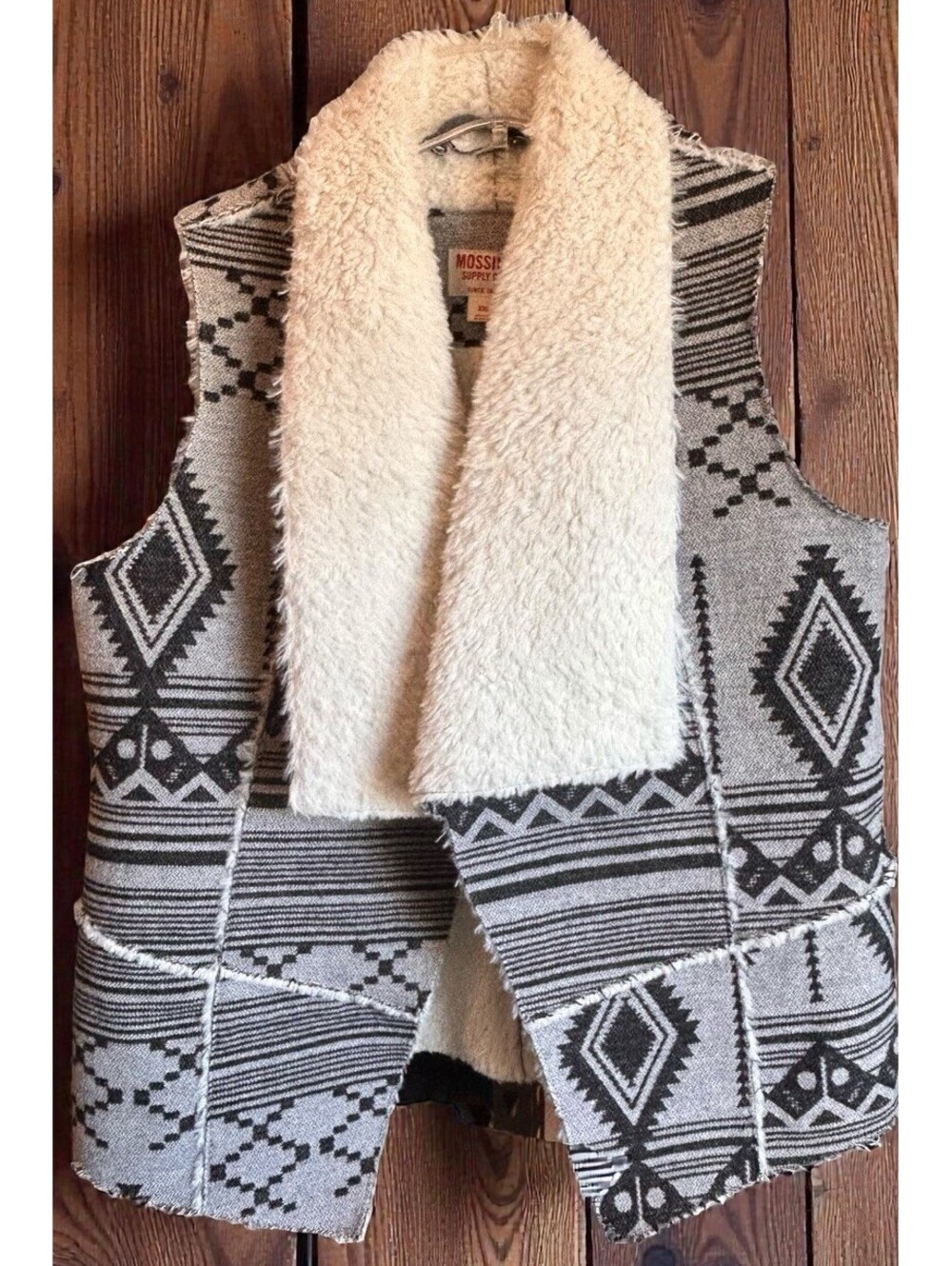 Mossimo 2XL Southwestern Aztec Sherpa Faux Fur Vest Cowgirl Western